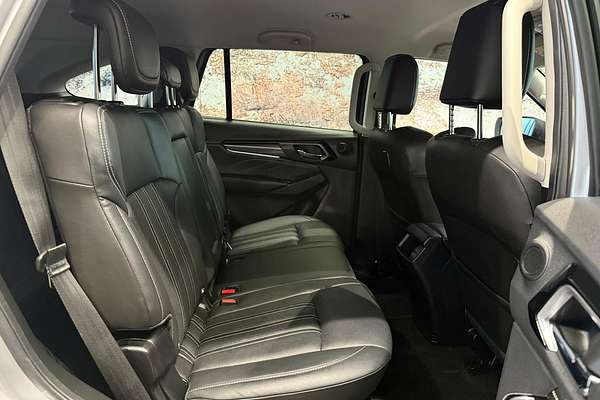 2024 Isuzu MU-X LS-T