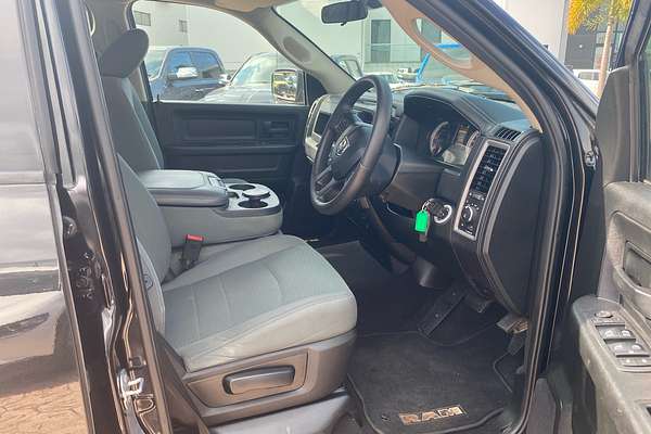 2019 RAM 1500 Express DS 4X4 SWB
