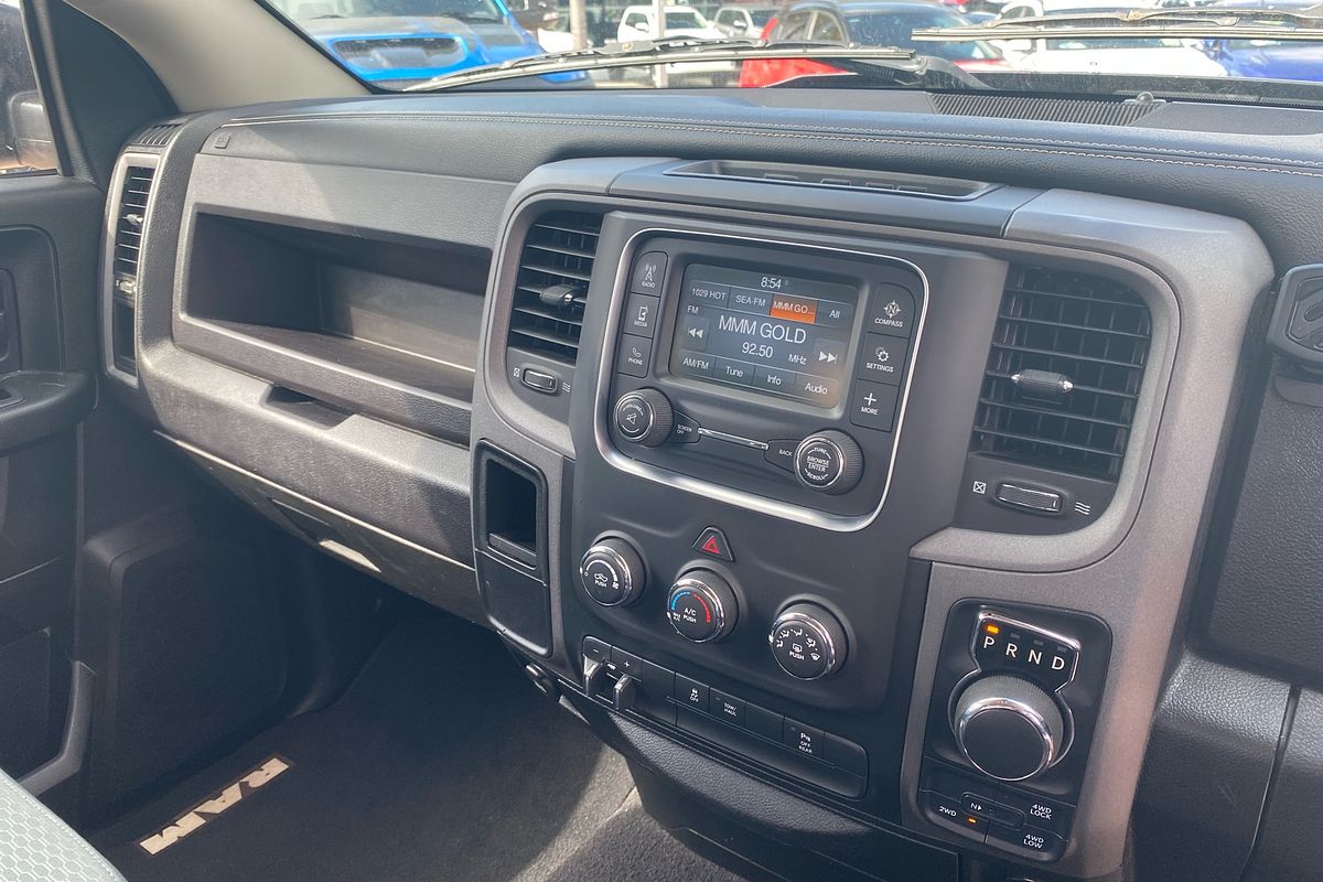 2019 RAM 1500 Express DS 4X4 SWB