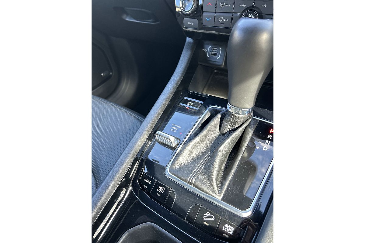 2024 Jeep Compass S-Limited M6
