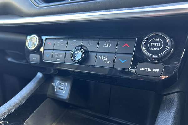 2024 Jeep Compass S-Limited M6