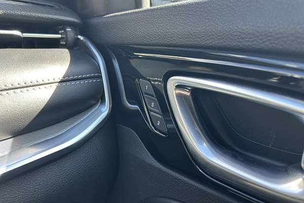 2024 Jeep Compass S-Limited M6