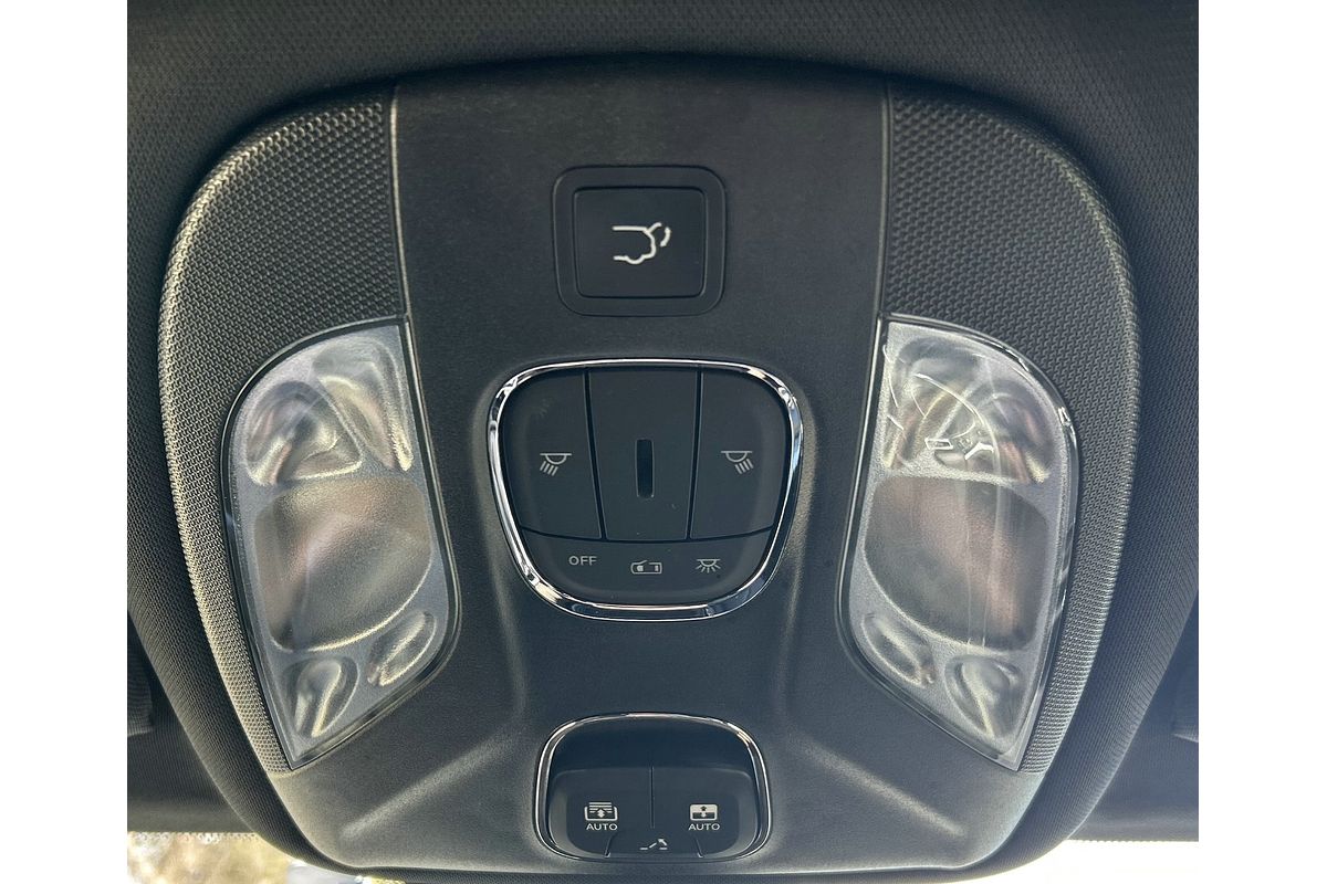 2024 Jeep Compass S-Limited M6