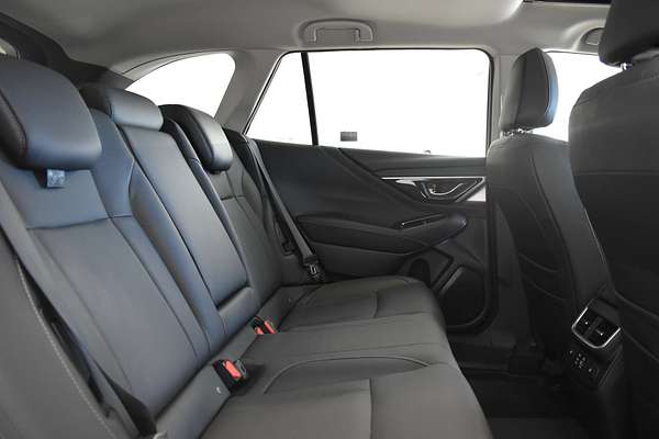 2024 Subaru Outback AWD Touring 6GEN