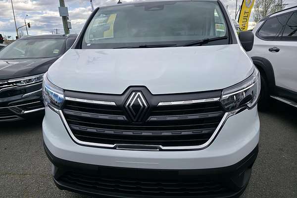 2025 Renault Trafic Pro X82 LWB Low Roof