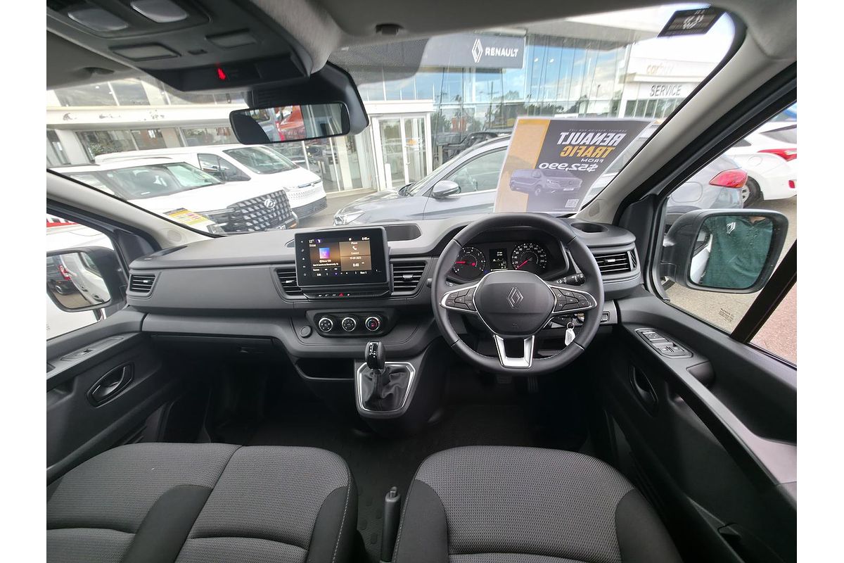 2025 Renault Trafic Pro X82 LWB Low Roof