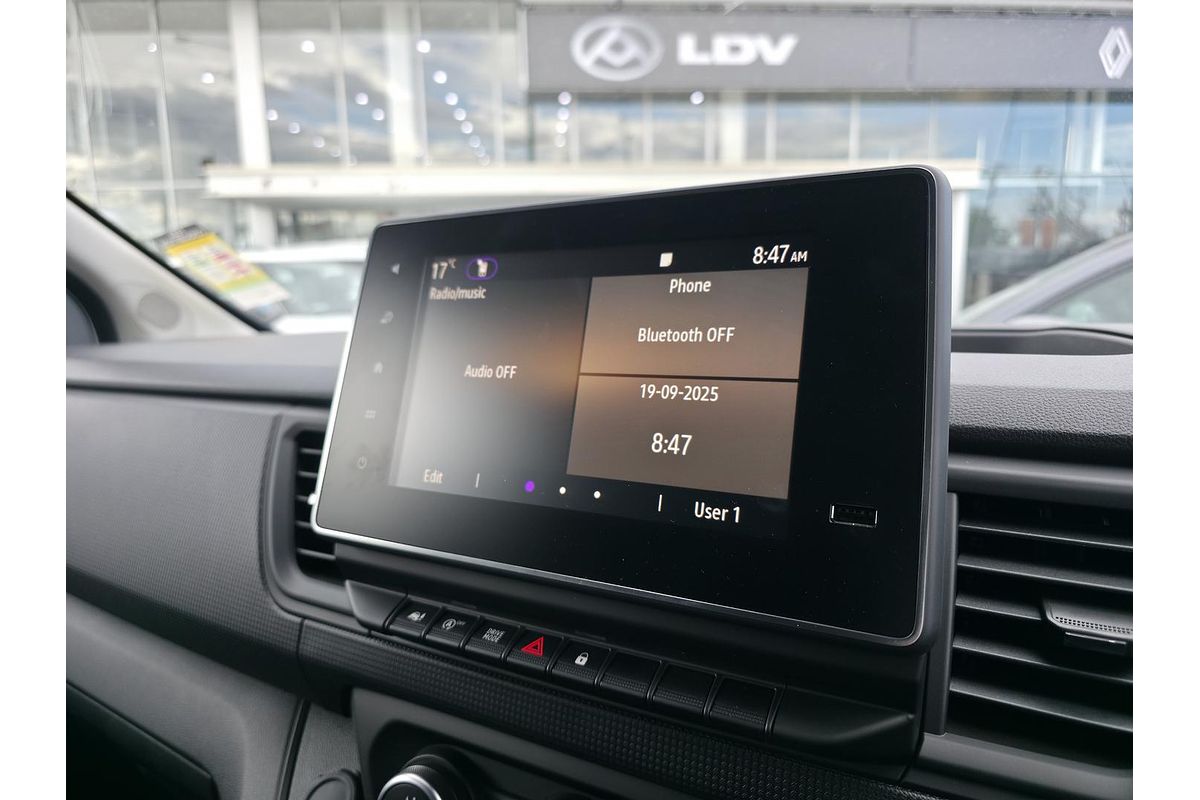 2025 Renault Trafic Pro X82 LWB Low Roof