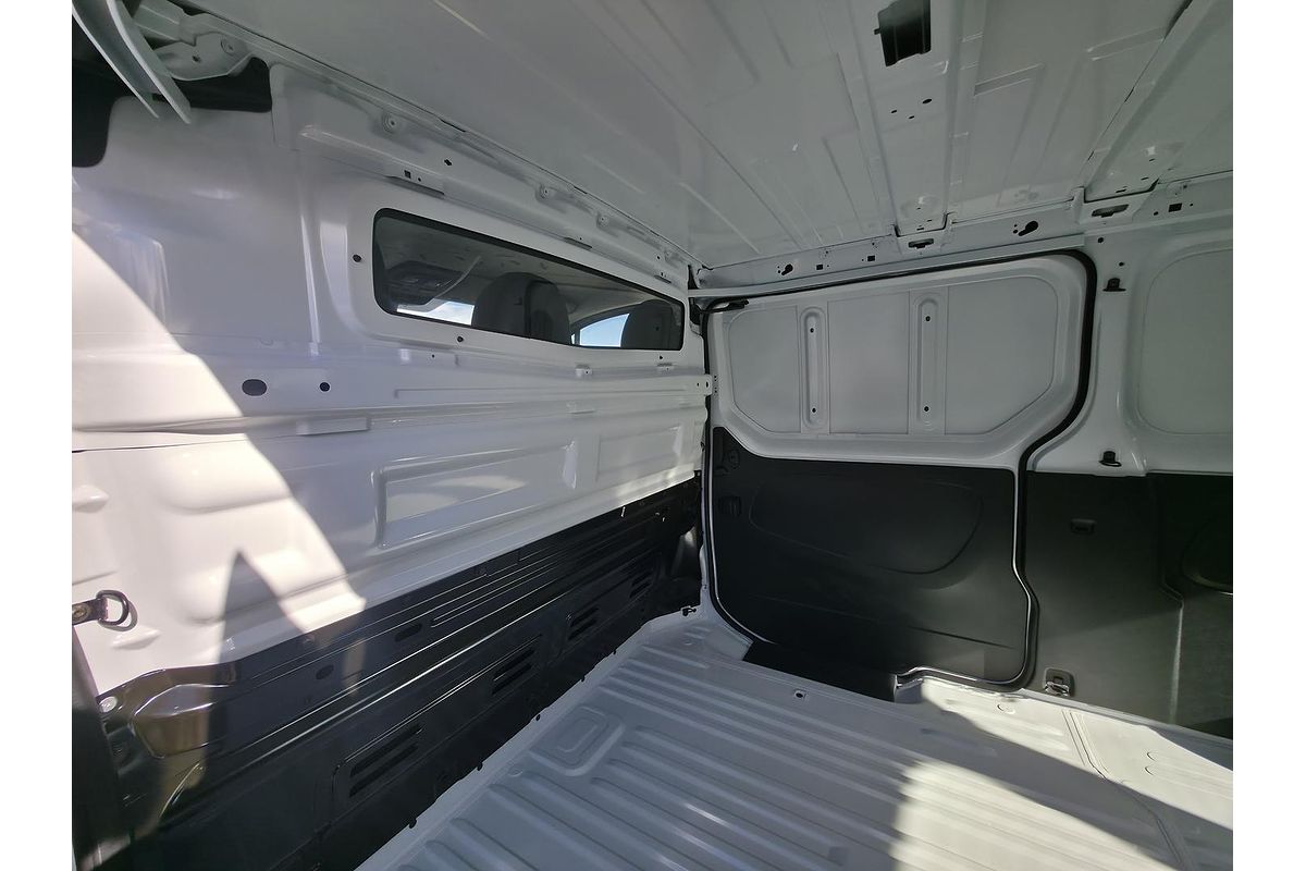 2025 Renault Trafic Pro X82 LWB Low Roof