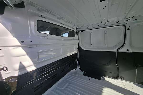 2025 Renault Trafic Pro X82 LWB Low Roof