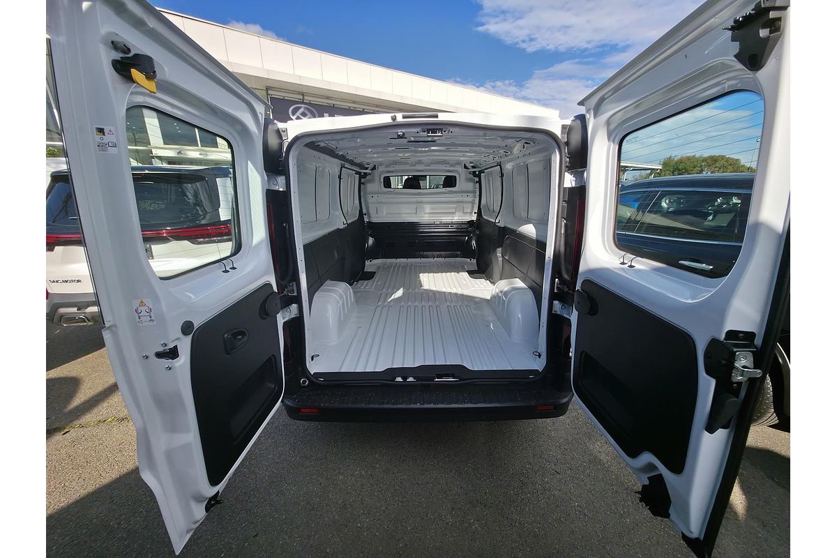 2025 Renault Trafic Pro X82 LWB Low Roof