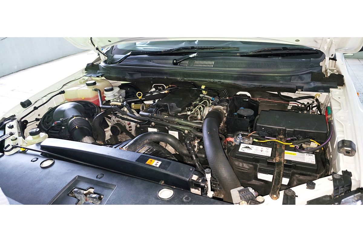 RANGER PX XL 2.2 HI-RIDER (4x2) 2.2L DT4 DIESEL TURBO F/INJ 6 SP AUTOMATIC C/CHAS 