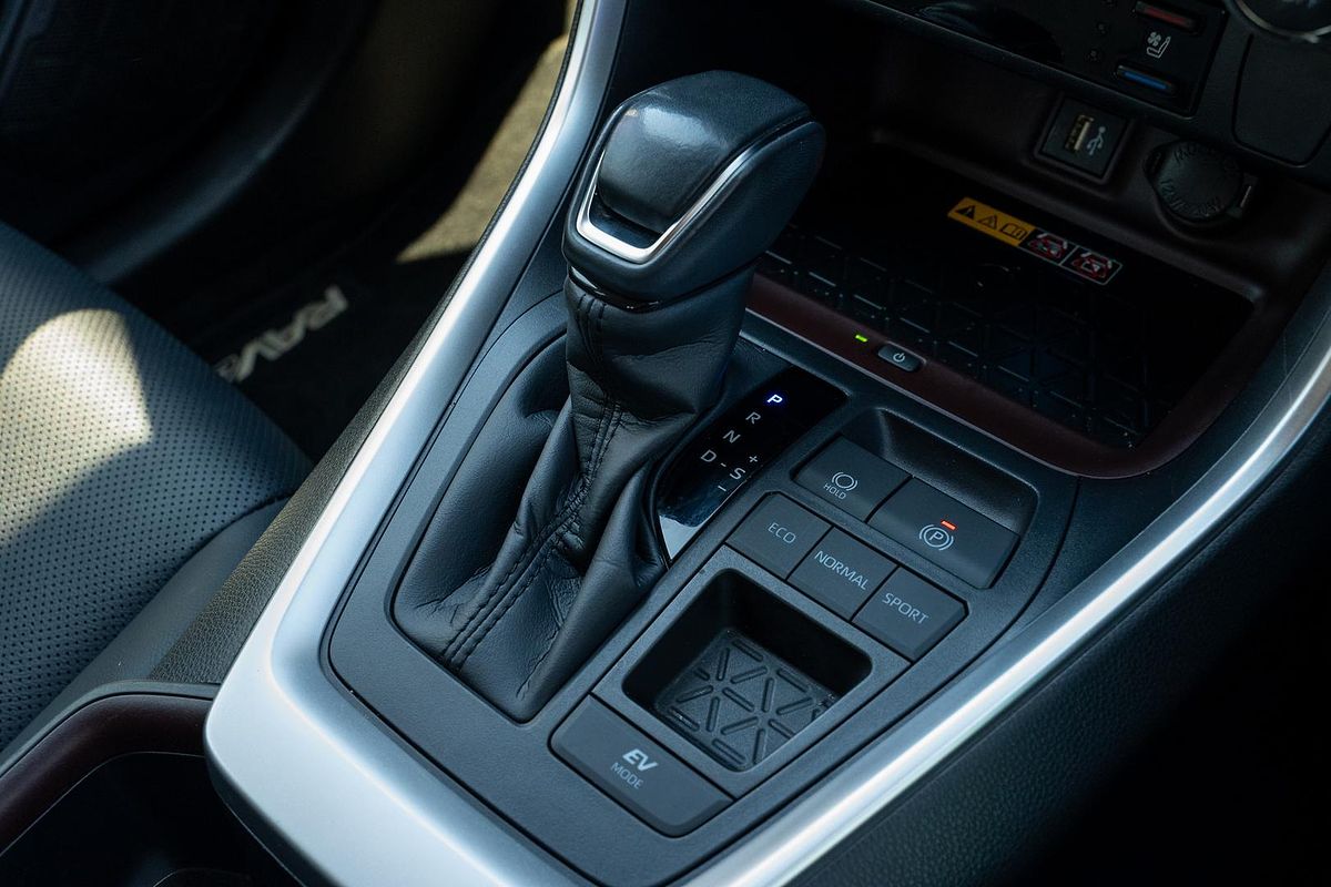 2024 Toyota RAV4 Cruiser AXAH52R