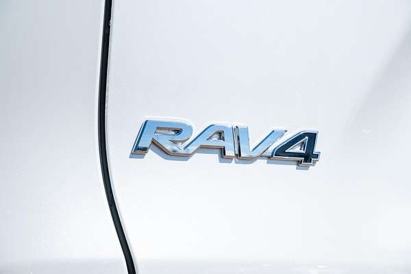 2024 Toyota RAV4 Cruiser AXAH52R