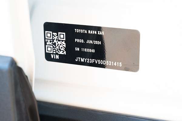 2024 Toyota RAV4 Cruiser AXAH52R