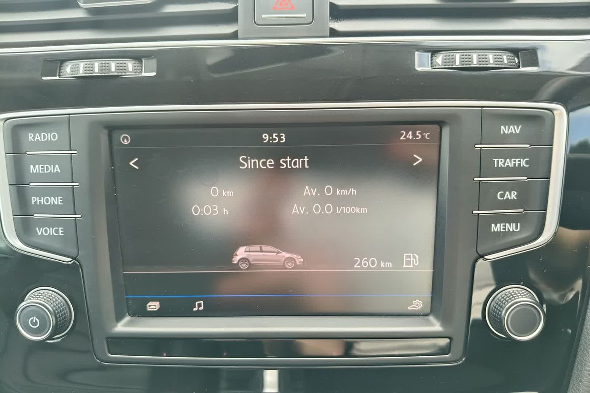 2016 Volkswagen Golf 110TSI Highline 7