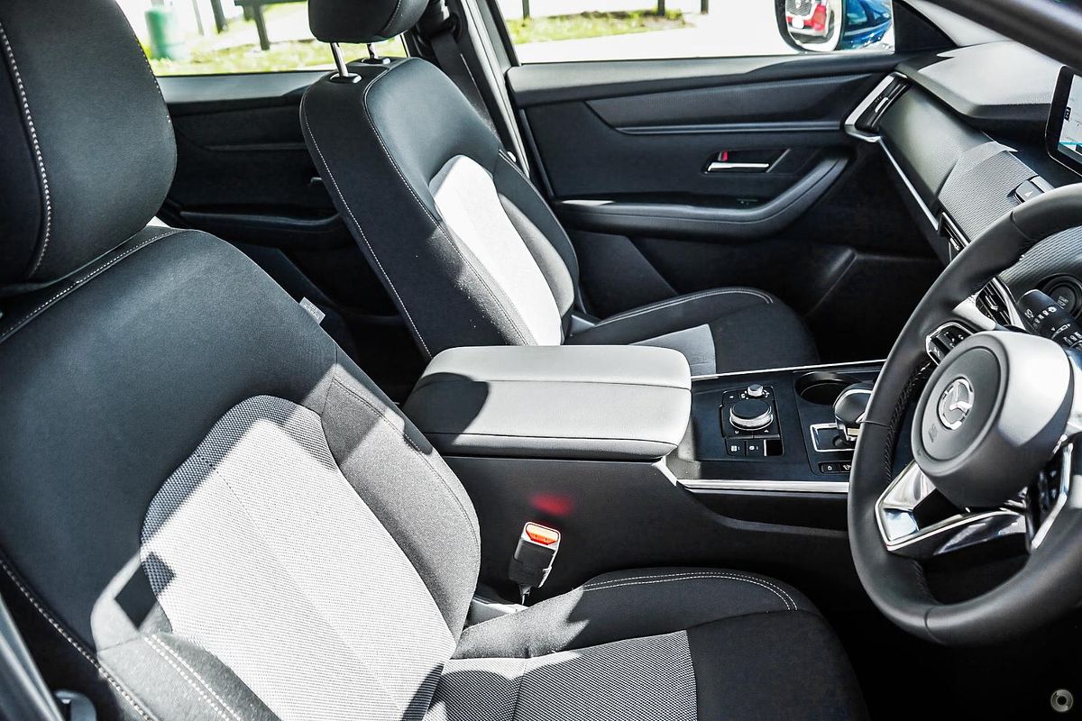 2025 Mazda CX-60 G40e Pure KH Series