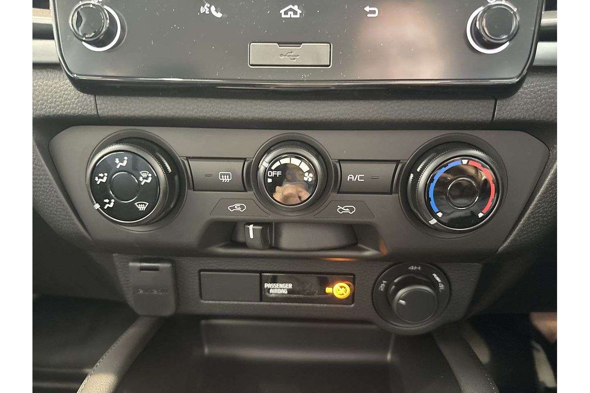 2025 Mazda BT-50 XT TF 4X4