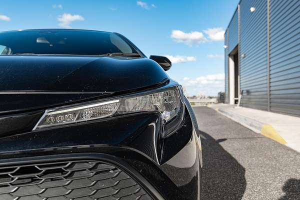 2018 Toyota Corolla Ascent Sport MZEA12R