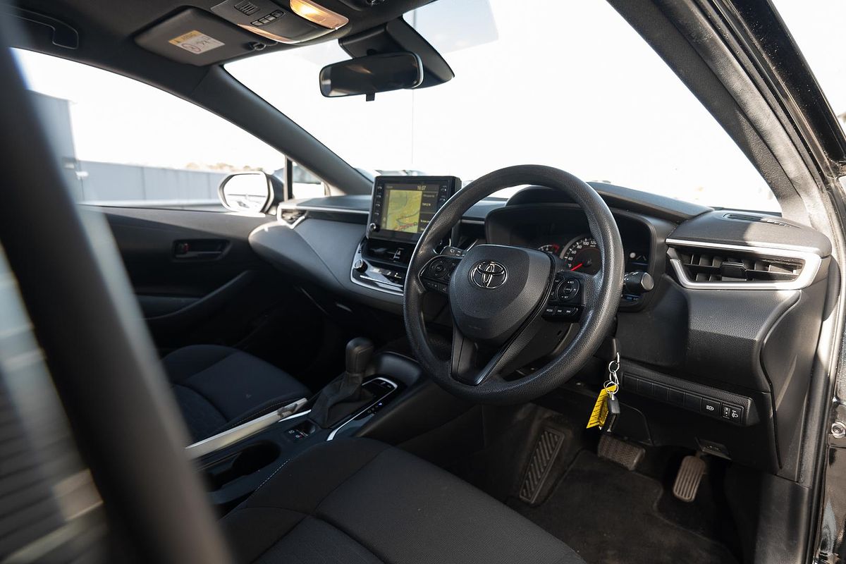 2018 Toyota Corolla Ascent Sport MZEA12R