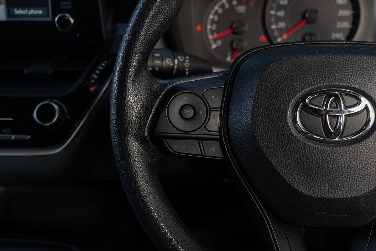 2018 Toyota Corolla Ascent Sport MZEA12R