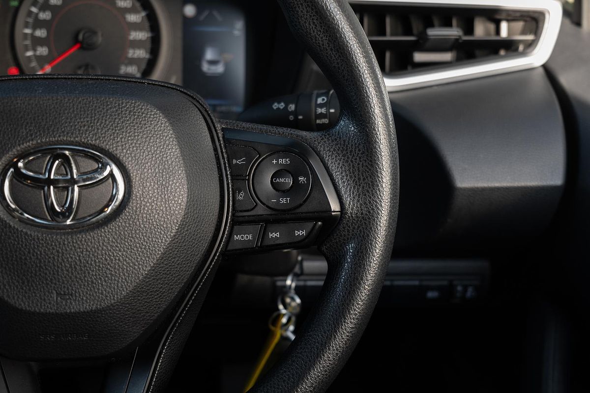 2018 Toyota Corolla Ascent Sport MZEA12R