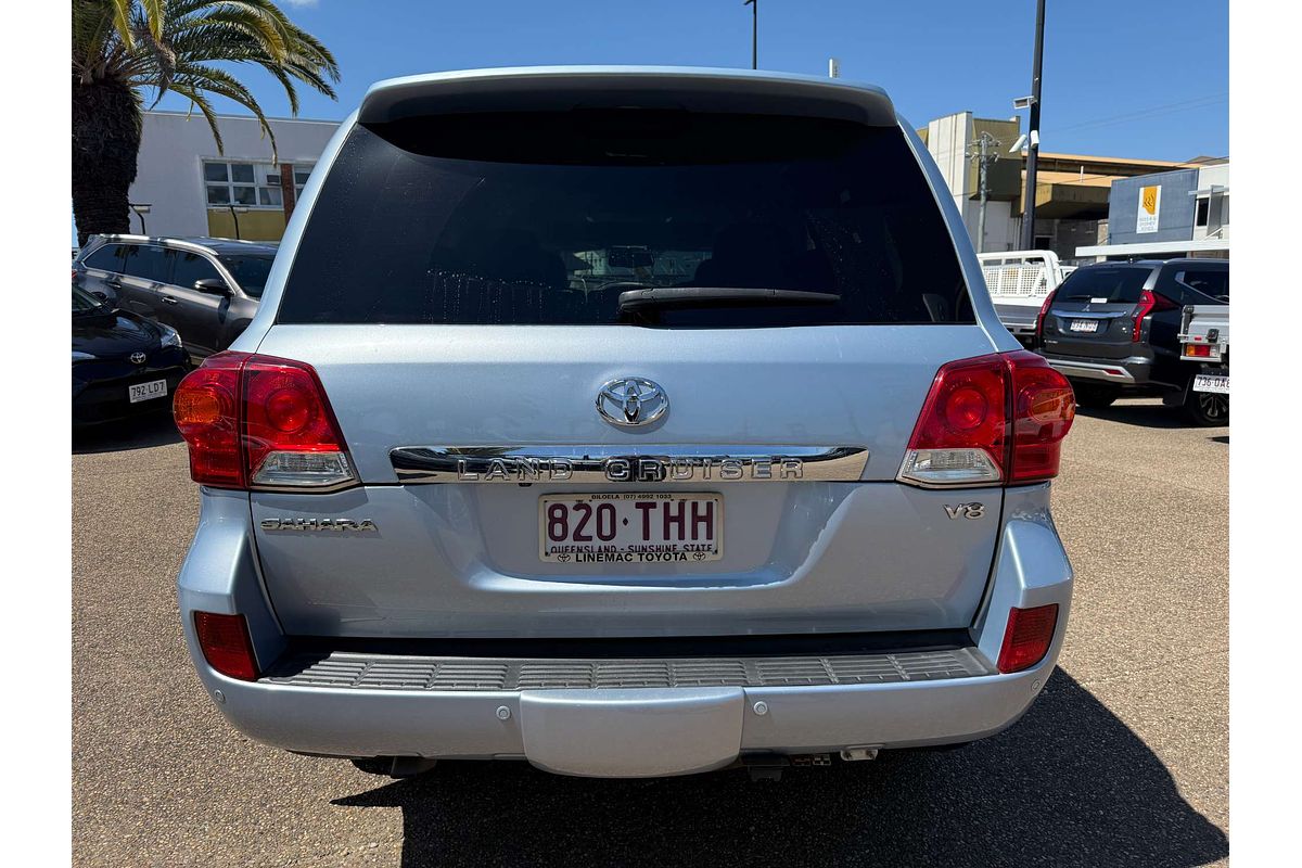 2013 Toyota Landcruiser Sahara VDJ200R