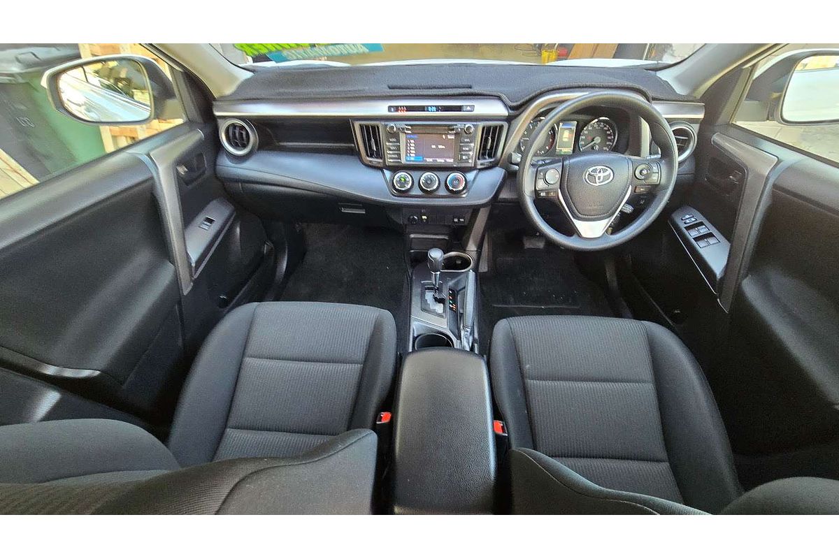 2018 Toyota RAV4 GX ZSA42R