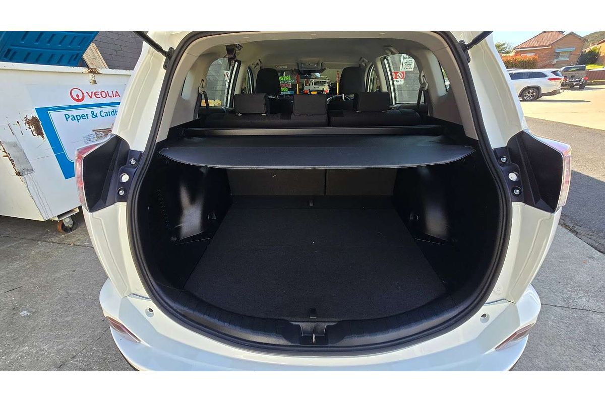 2018 Toyota RAV4 GX ZSA42R