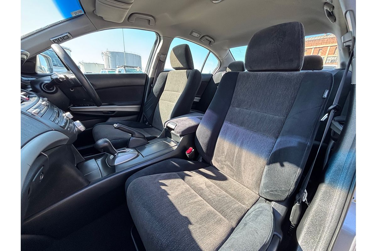2010 Honda Accord VTi 8th Gen