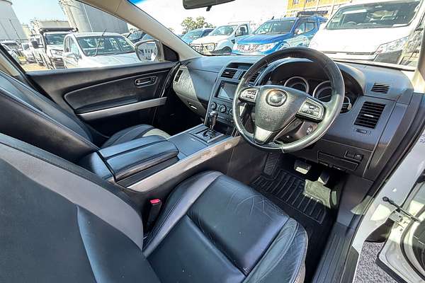 2011 Mazda CX-9 Luxury TB Series 4