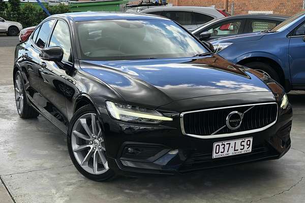 2019 Volvo S60 T5 Momentum