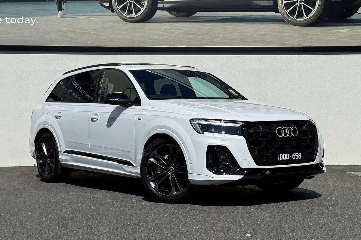 2024 Audi Q7 50 TDI S line 4M