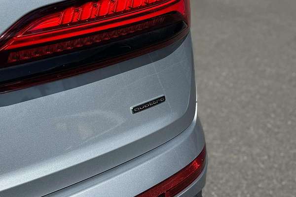 2025 Audi Q7 45 TFSI 4M