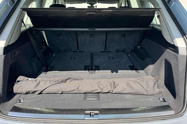 2025 Audi Q7 45 TFSI 4M