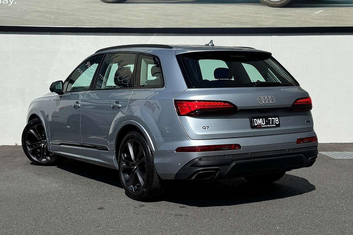 2025 Audi Q7 45 TFSI 4M
