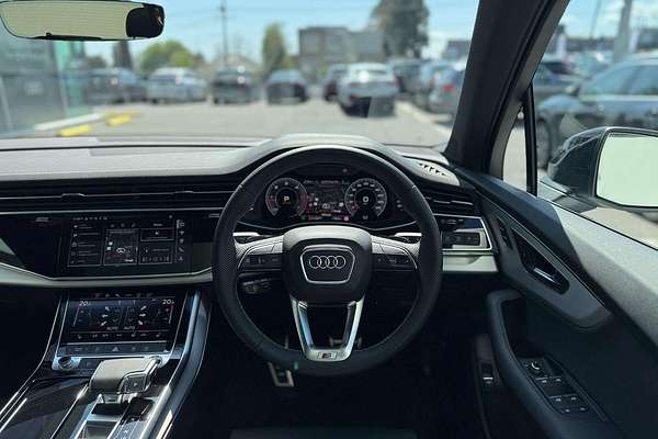 2024 Audi Q7 50 TDI S line 4M