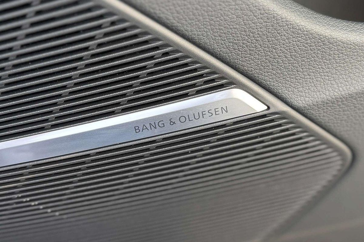 2024 Audi Q7 50 TDI S line 4M