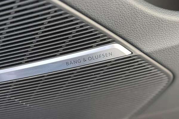 2024 Audi Q7 50 TDI S line 4M