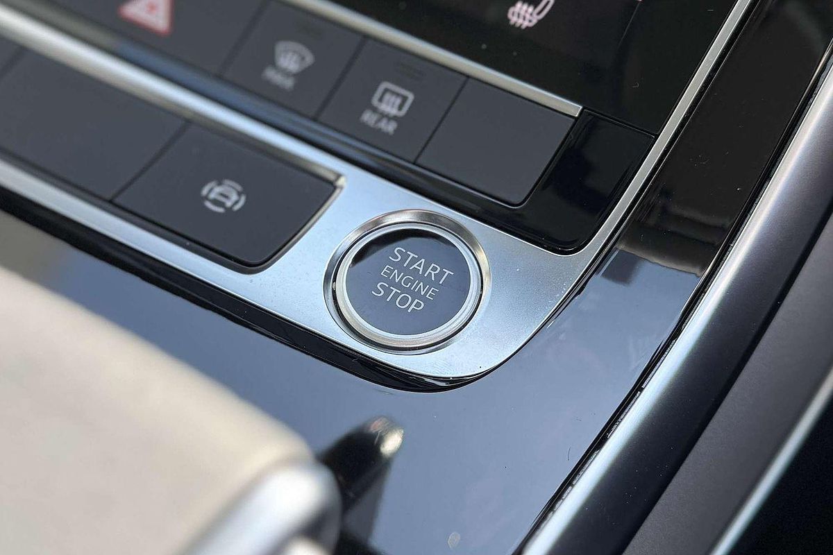 2025 Audi Q7 45 TFSI 4M
