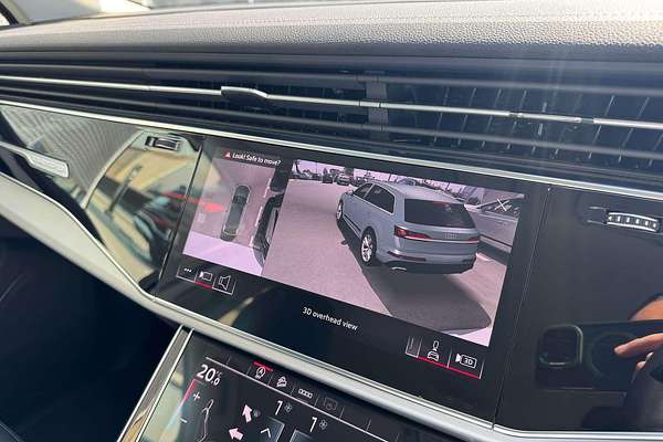 2025 Audi Q7 45 TFSI 4M