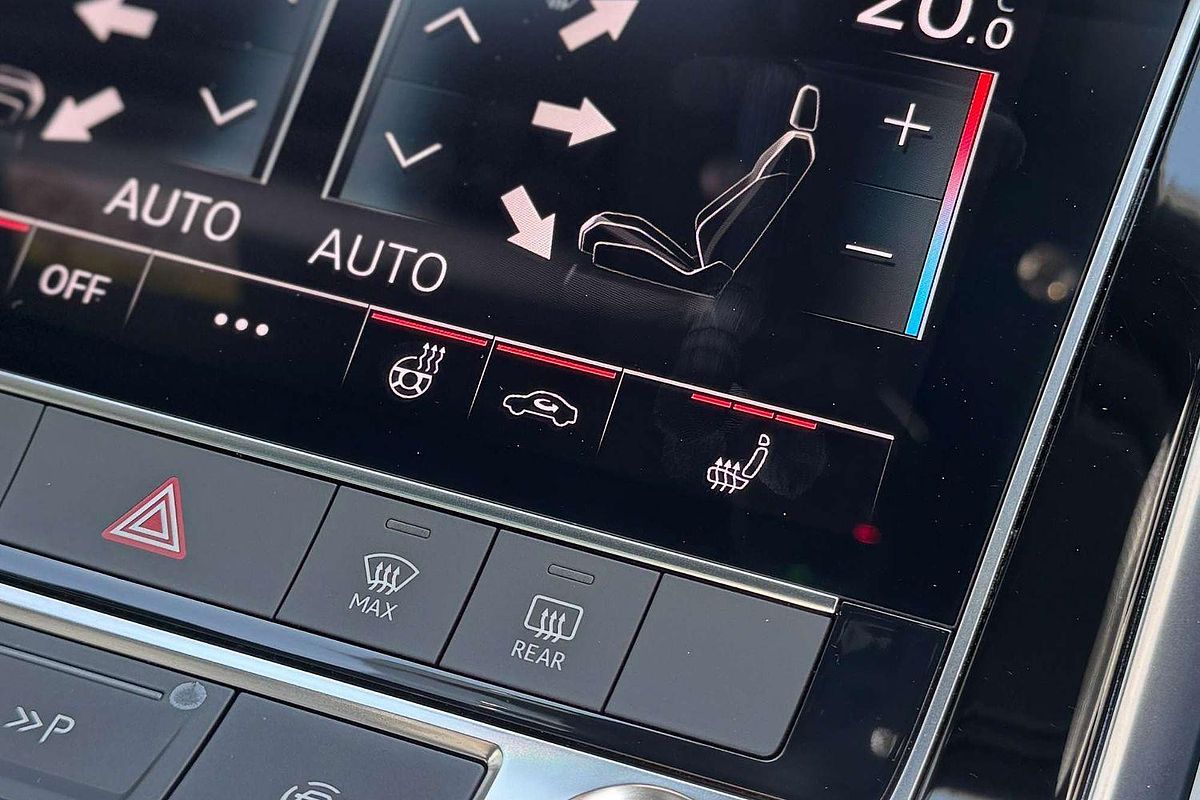 2024 Audi Q7 50 TDI S line 4M