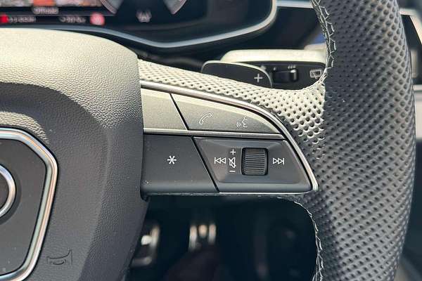 2024 Audi Q7 50 TDI S line 4M