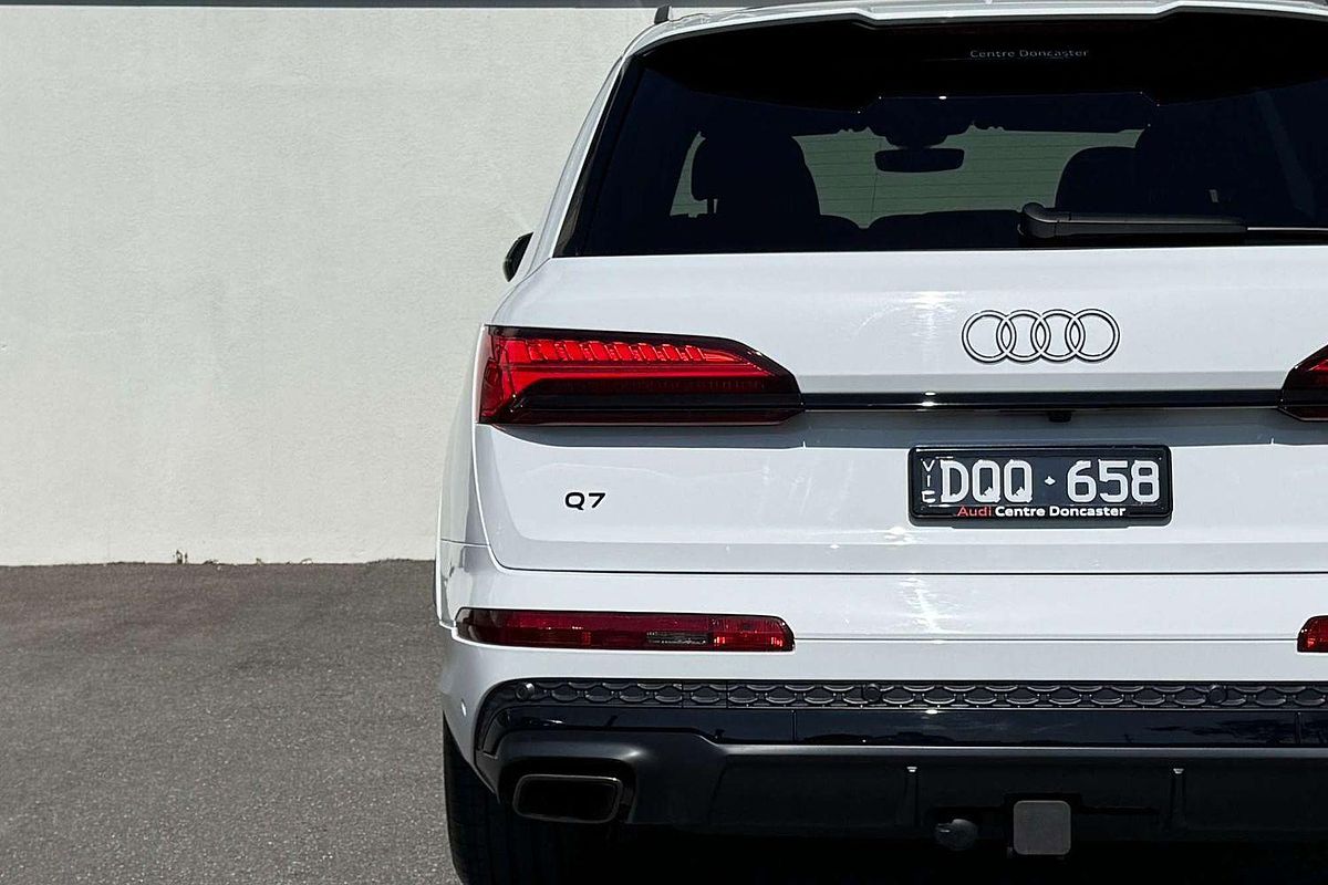 2024 Audi Q7 50 TDI S line 4M