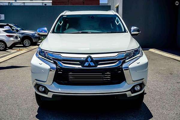 2017 Mitsubishi Pajero Sport Exceed QE