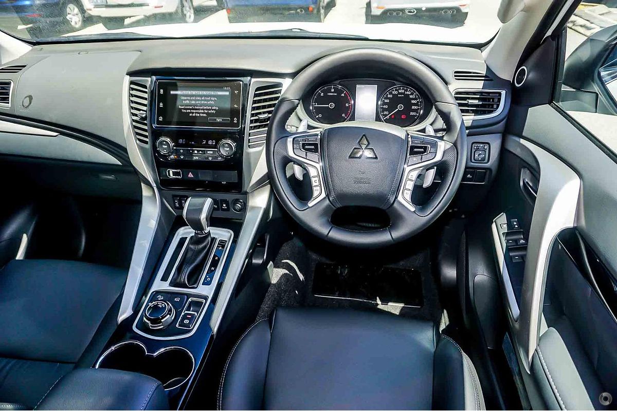 2017 Mitsubishi Pajero Sport Exceed QE
