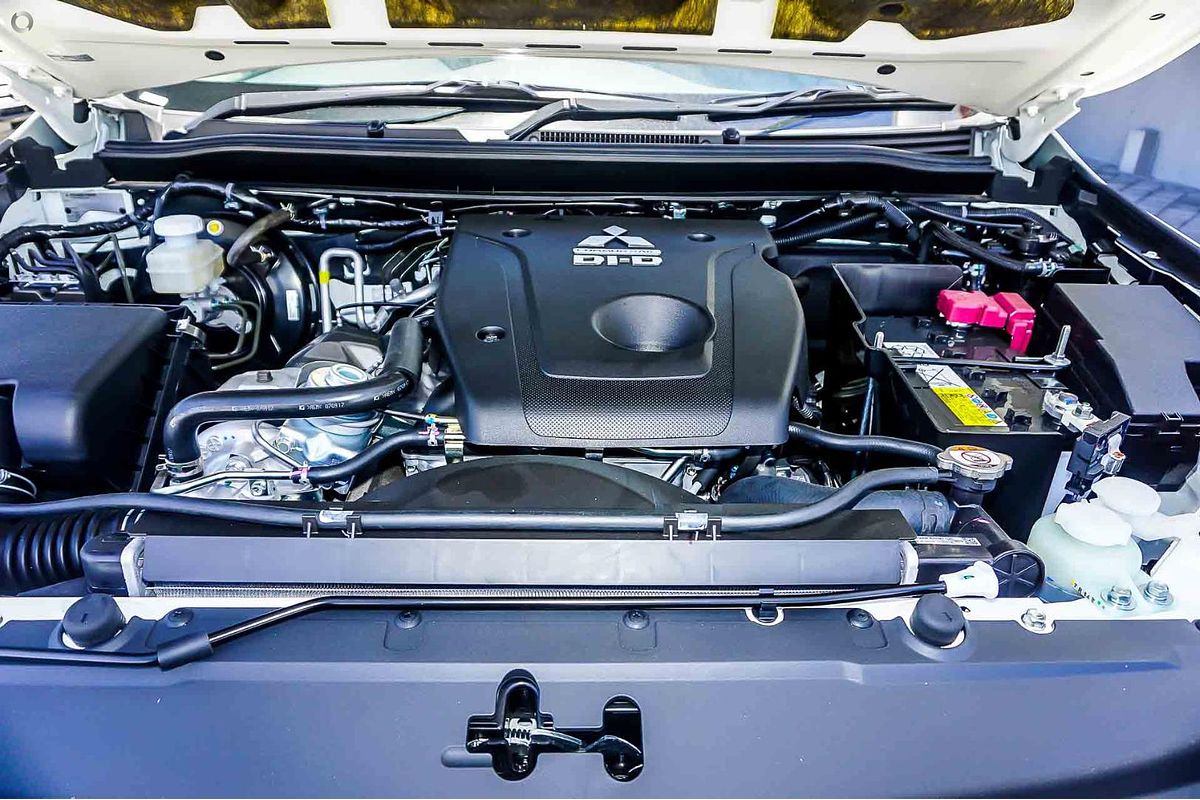 2017 Mitsubishi Pajero Sport Exceed QE
