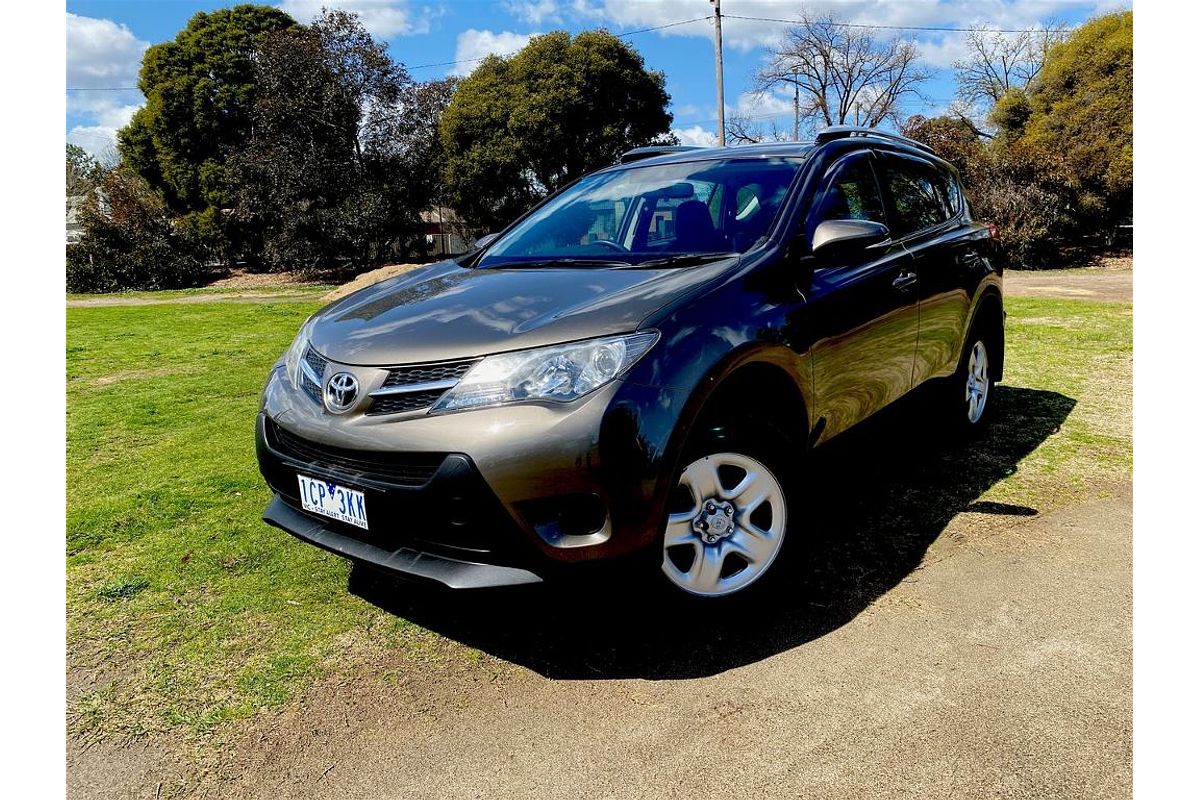 2014 Toyota RAV4 GX ZSA42R