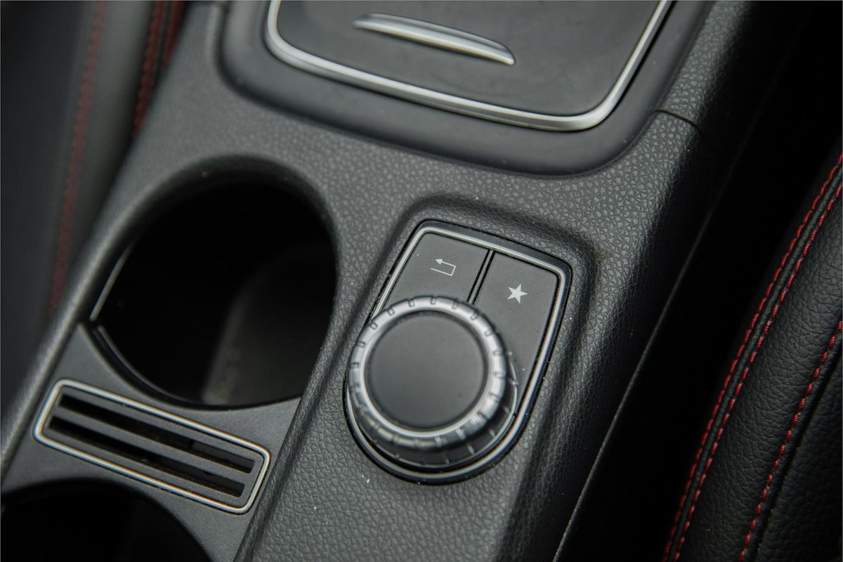2016 Mercedes-Benz A-Class A200 W176