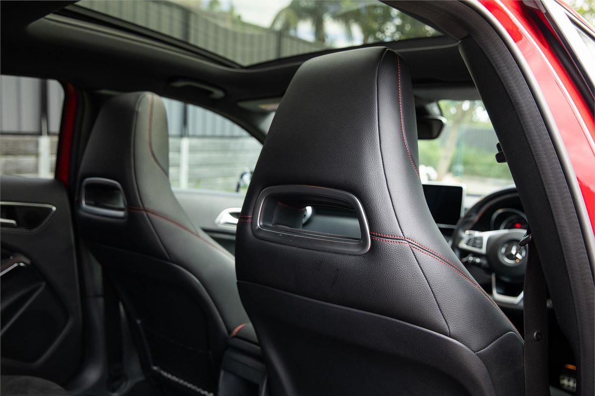 2016 Mercedes-Benz A-Class A200 W176