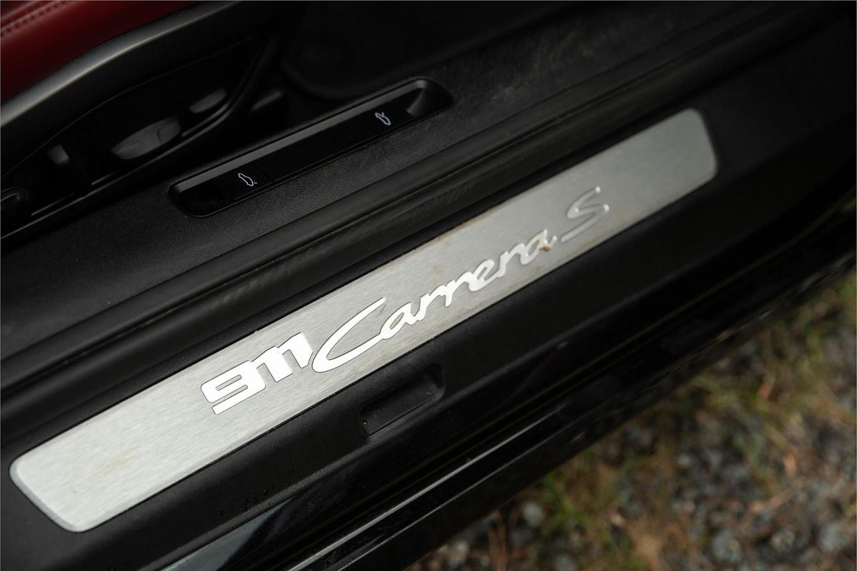 2022 Porsche 911 Carrera S 992